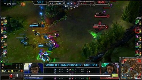 开玩笑的！ GALA Comet EZ 疯狂击杀蝙蝠 JIEJIE ，用致命的剪刀脚 Invictus Gaming 扫除 FunPlus Phoenix 。